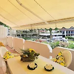 Apartment Bussola *